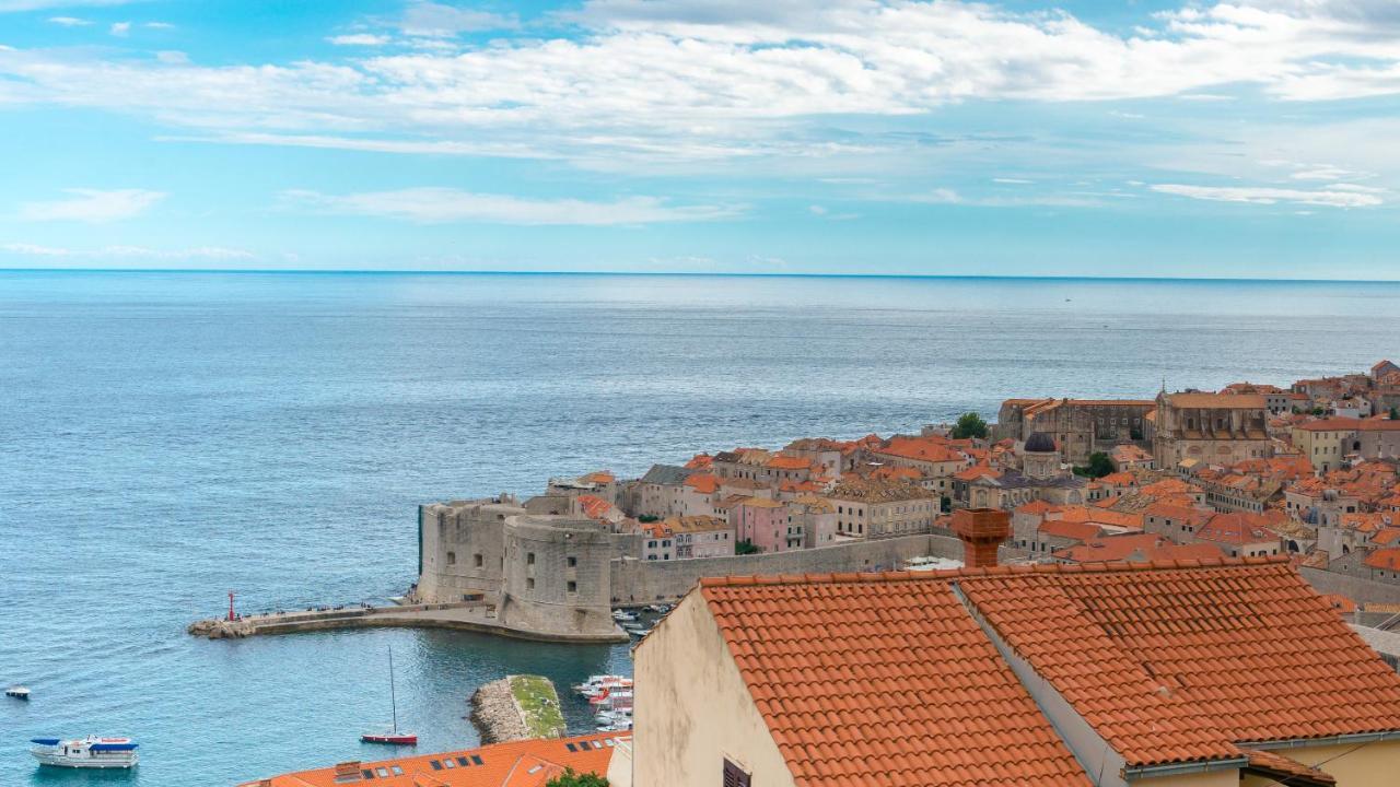 Tophill Deluxe Dubrovnik Exterior photo